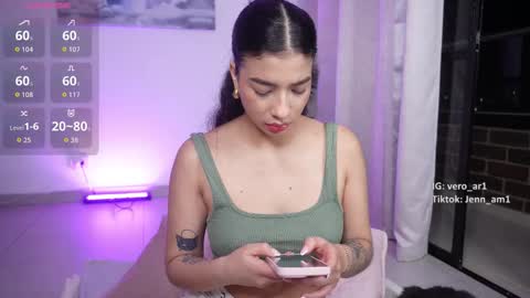 vero_cam online show from March 7, 2:19 am