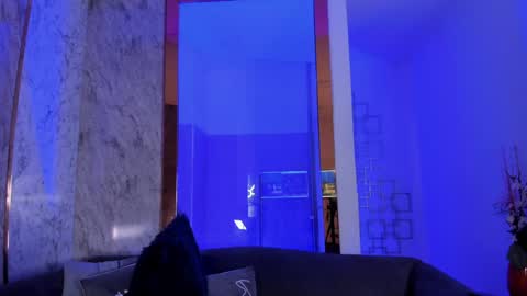 veronica online show from December 29, 9:41 pm