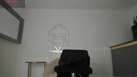 veronica online show from October 25, 10:59 pm