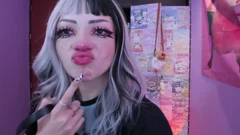     online show from October 21, 11:49 pm