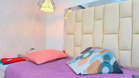 Vero online show from November 20, 12:05 pm