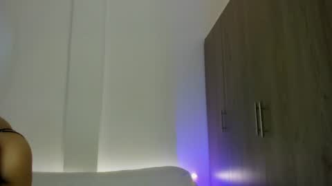 Veronica online show from July 11, 11:28 pm