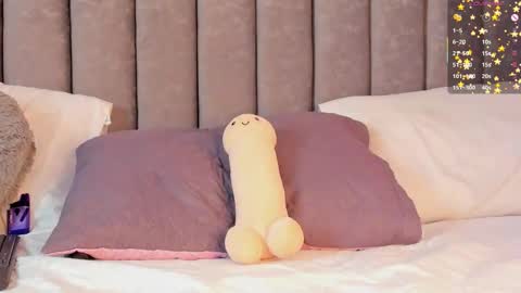 Vernica  online show from November 29, 4:26 am