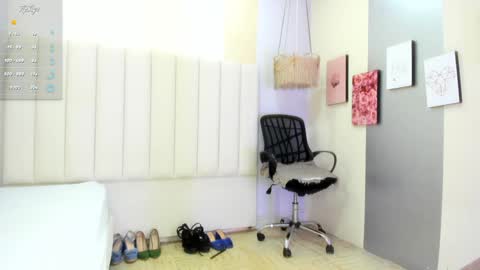 Snapshot of veronica_b07 chatting on February 6, 1:54 pm Veronica3 online show from February 6, 1:54 pm