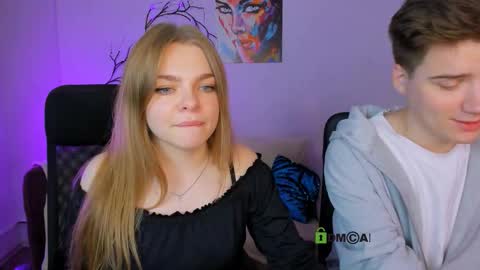 Ronni online show from October 1, 7:09 pm