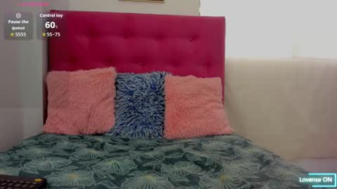 Veronica online show from February 16, 4:25 pm