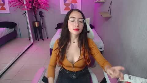 veronica online show from March 12, 7:09 pm