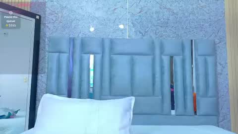 Veronica online show from July 17, 1:07 pm