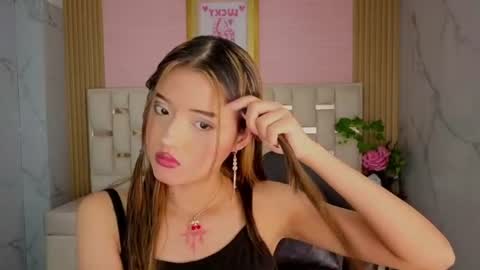 Snapshot of veronicaa_s chatting on June 9, 8:31 pm veronicaa_s online show from June 9, 8:31 pm