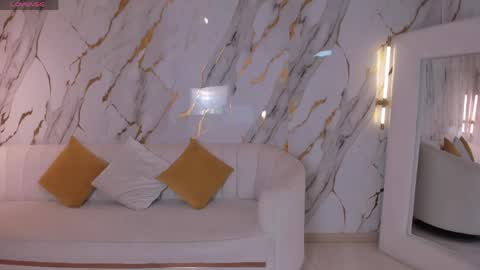 Snapshot of veronicablue1 chatting on June 10, 9:30 am Vero online show from June 10, 9:30 am