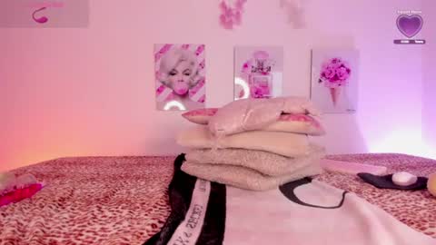 veronicabrunette online show from June 21, 8:39 am