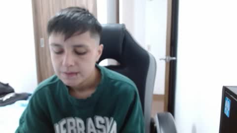 Snapshot of veronicaelite16 chatting on February 12, 3:07 am Veronica Clark online show from February 12, 3:07 am