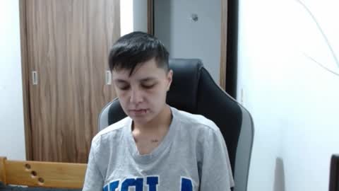 Snapshot of veronicaelite16 chatting on February 18, 9:21 am Veronica Clark online show from February 18, 9:21 am