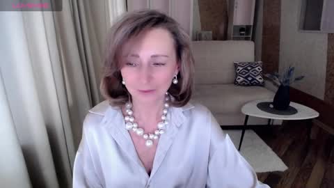 Helen online show from January 22, 5:05 am
