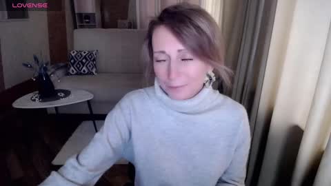 Snapshot of veronicagilbert chatting on February 4, 11:05 am Helen online show from February 4, 11:05 am