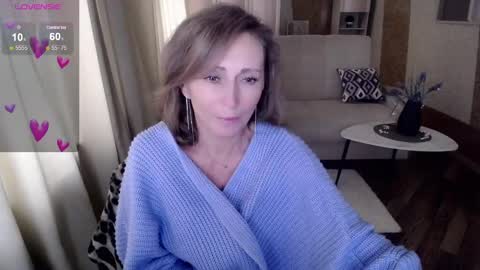 Snapshot of veronicagilbert chatting on February 5, 11:12 am Helen online show from February 5, 11:12 am