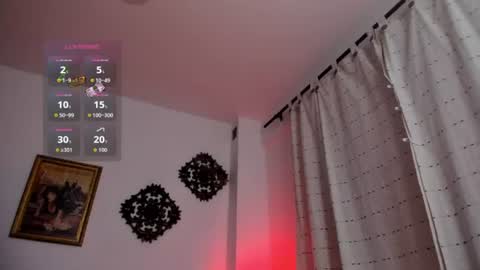 Snapshot of veronicagilss chatting on July 1, 10:50 am Veronica Gills online show from July 1, 10:50 am