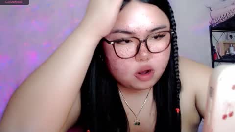 Snapshot of veronicakisses chatting on June 1, 9:27 pm MS. VERONICA 22 I love Aza 3 online show from June 1, 9:27 pm