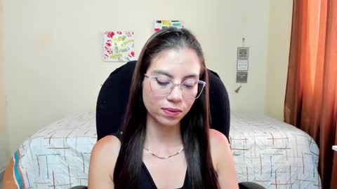 Veronica Miller online show from September 22, 6:32 pm