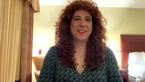 Snapshot of veronicasw chatting on December 3, 3:58 am Veronica online show from December 3, 3:58 am