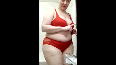 VeronikawGold online show from April 29, 9:35 am