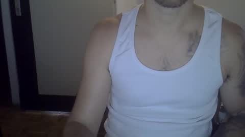 Snapshot of veryhotpervert chatting on October 25, 2:24 pm veryhotpervert online show from October 25, 2:24 pm