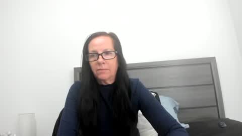 verysassypeachgoddess online show from November 9, 1:42 pm