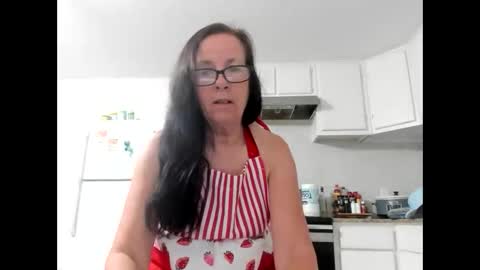 verysassypeachgoddess online show from April 27, 2:37 pm