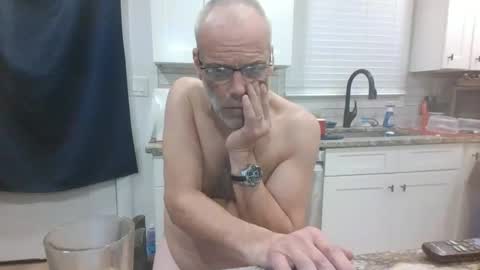 Snapshot of verysmallpeni chatting on January 25, 8:00 am verysmallpeni online show from January 25, 8:00 am