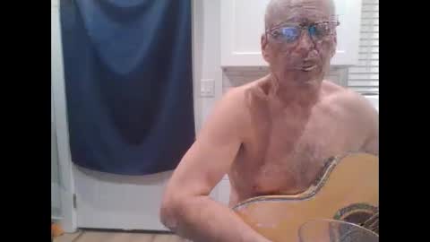 Snapshot of verysmallpeni chatting on January 28, 5:54 am verysmallpeni online show from January 28, 5:54 am