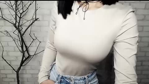 Ana online show from February 11, 11:32 am