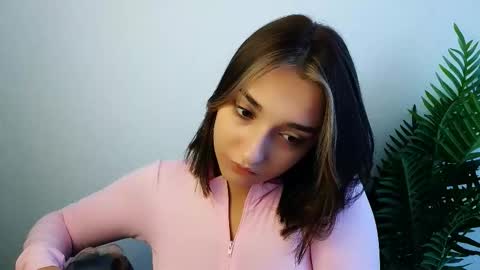 Ana online show from October 3, 11:29 am