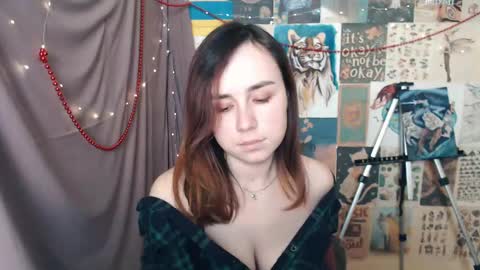 Snapshot of veryveryvery_shy chatting on December 30, 9:48 am veryveryvery_shy online show from December 30, 9:48 am