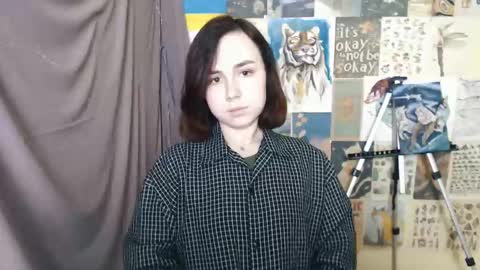 Snapshot of veryveryvery_shy chatting on January 8, 12:37 pm veryveryvery_shy online show from January 8, 12:37 pm