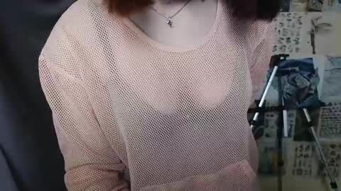 Snapshot of veryveryvery_shy chatting on January 9, 9:59 am veryveryvery_shy online show from January 9, 9:59 am