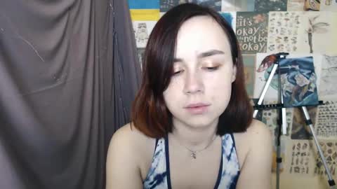 Snapshot of veryveryvery_shy chatting on January 23, 6:49 am veryveryvery_shy online show from January 23, 6:49 am