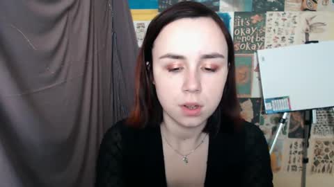 Snapshot of veryveryvery_shy chatting on January 29, 6:33 am veryveryvery_shy online show from January 29, 6:33 am