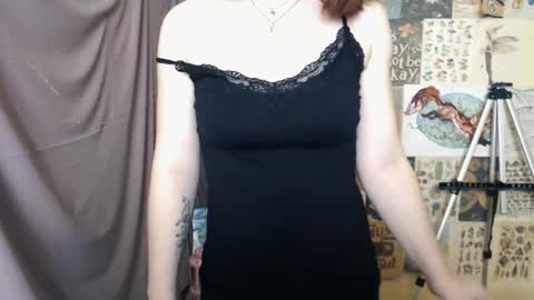 Snapshot of veryveryvery_shy chatting on February 7, 9:47 am veryveryvery_shy online show from February 7, 9:47 am