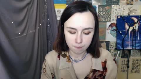 Snapshot of veryveryvery_shy chatting on February 9, 4:40 pm veryveryvery_shy online show from February 9, 4:40 pm