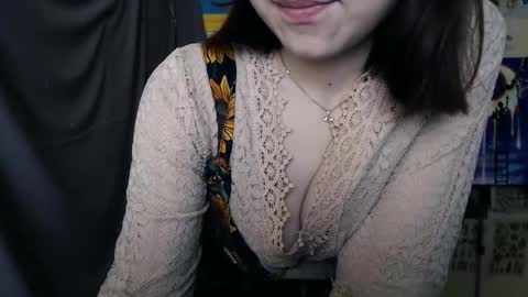 Snapshot of veryveryvery_shy chatting on February 20, 6:39 am veryveryvery_shy online show from February 20, 6:39 am