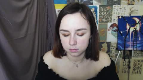 Snapshot of veryveryvery_shy chatting on February 27, 9:54 am veryveryvery_shy online show from February 27, 9:54 am