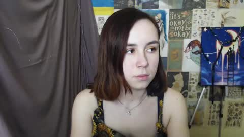 Snapshot of veryveryvery_shy chatting on March 1, 12:56 pm veryveryvery_shy online show from March 1, 12:56 pm