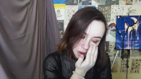 Snapshot of veryveryvery_shy chatting on March 2, 9:31 am veryveryvery_shy online show from March 2, 9:31 am