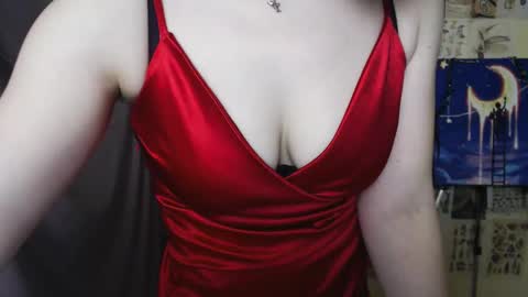 Snapshot of veryveryvery_shy chatting on March 8, 7:27 am veryveryvery_shy online show from March 8, 7:27 am