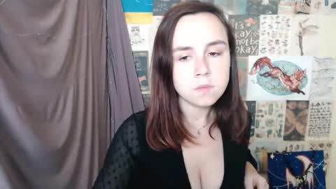 Snapshot of veryveryvery_shy chatting on September 15, 5:18 am veryveryvery_shy online show from September 15, 5:18 am