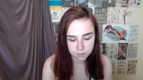 Snapshot of veryveryvery_shy chatting on November 7, 6:46 am veryveryvery_shy online show from November 7, 6:46 am