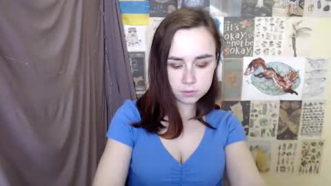 Snapshot of veryveryvery_shy chatting on November 15, 6:11 am veryveryvery_shy online show from November 15, 6:11 am