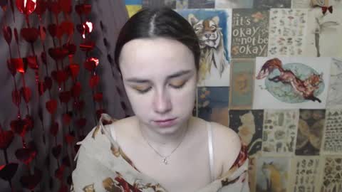 veryveryvery_shy online show from February 7, 6:50 am