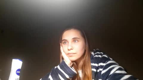 Snapshot of vesperlyn chatting on December 4, 9:23 pm Dasha online show from December 4, 9:23 pm