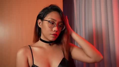 Snapshot of vexanyx chatting on May 24, 12:54 pm Vexa Nyx online show from May 24, 12:54 pm